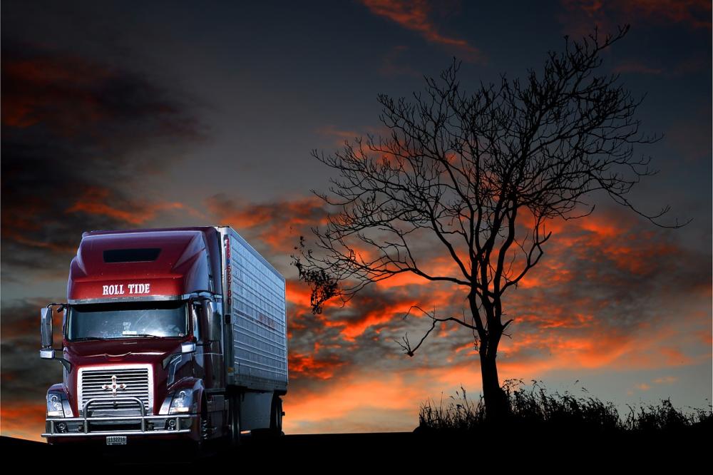 camion couché de soleil